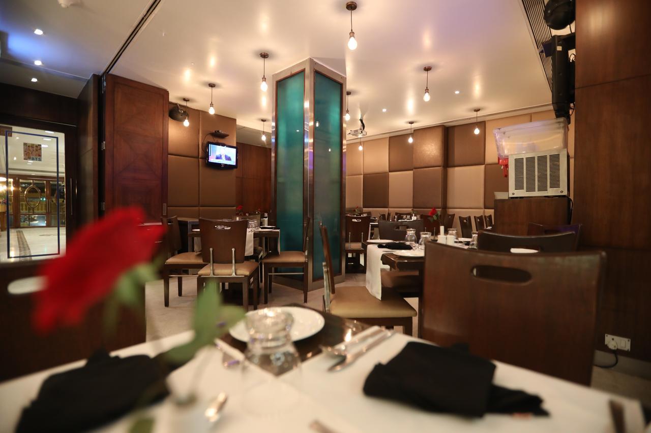 Citizen Hotel Мумбаи Экстерьер фото