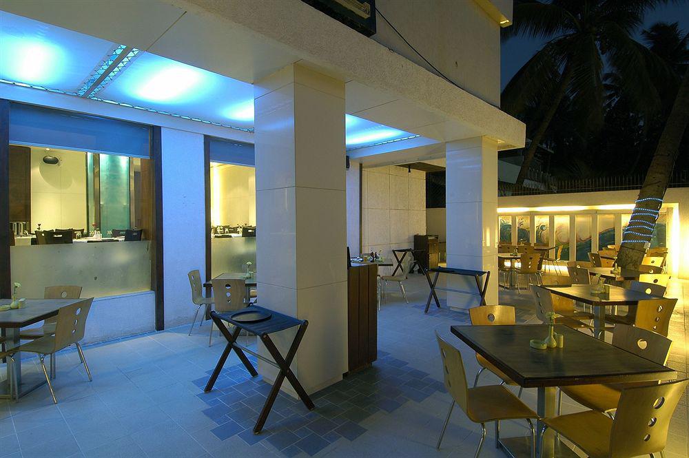 Citizen Hotel Мумбаи Экстерьер фото
